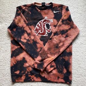 WSU NIKE CREW NECK, size medium.